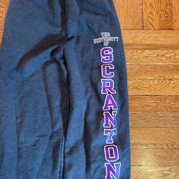 University of Scranton Pants - Picture 2 of 8